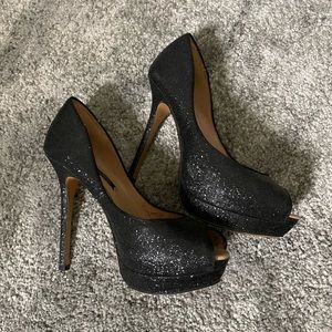 Good condition Zara classic style heels
